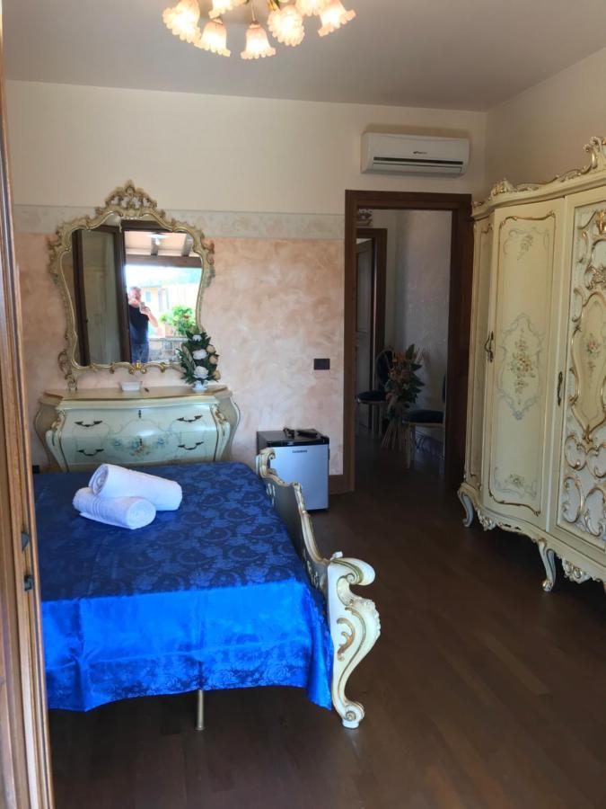 Bed and Breakfast Le Rose Nettuno Exterior foto